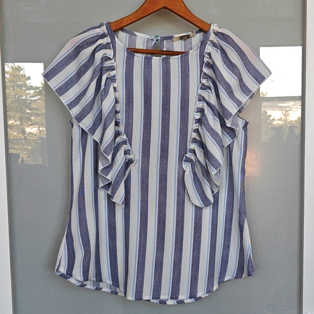 Gimmicks Blue and White Flowy Blouse XS